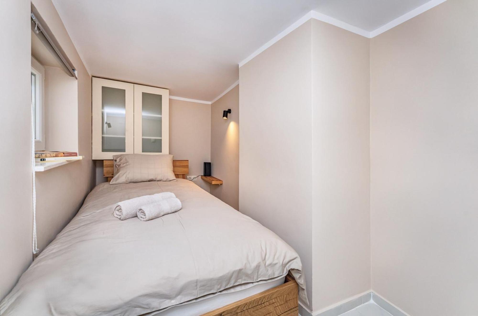 Samm Apartments Шибеник Екстер'єр фото