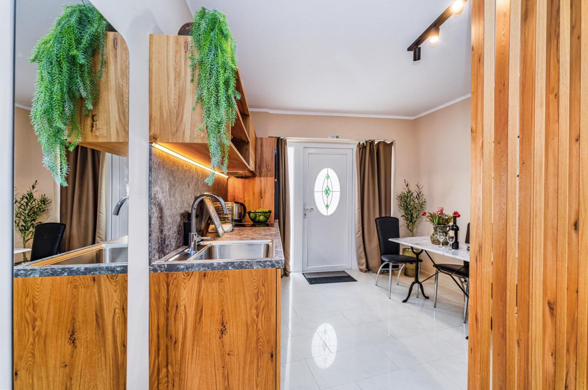 Samm Apartments Шибеник Екстер'єр фото